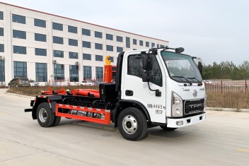 三環(huán)創(chuàng)客重載勾臂垃圾車 藍(lán)牌建筑垃圾轉(zhuǎn)運(yùn)車