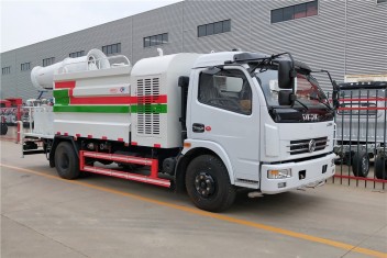 國六東風(fēng)8方抑塵車